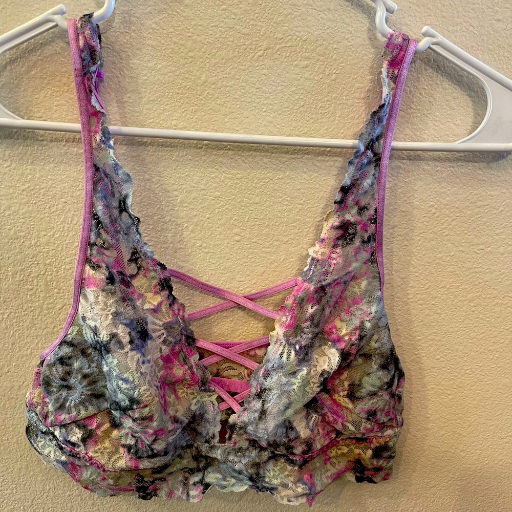 PINK Victoria’s Secret Lace Bralette
